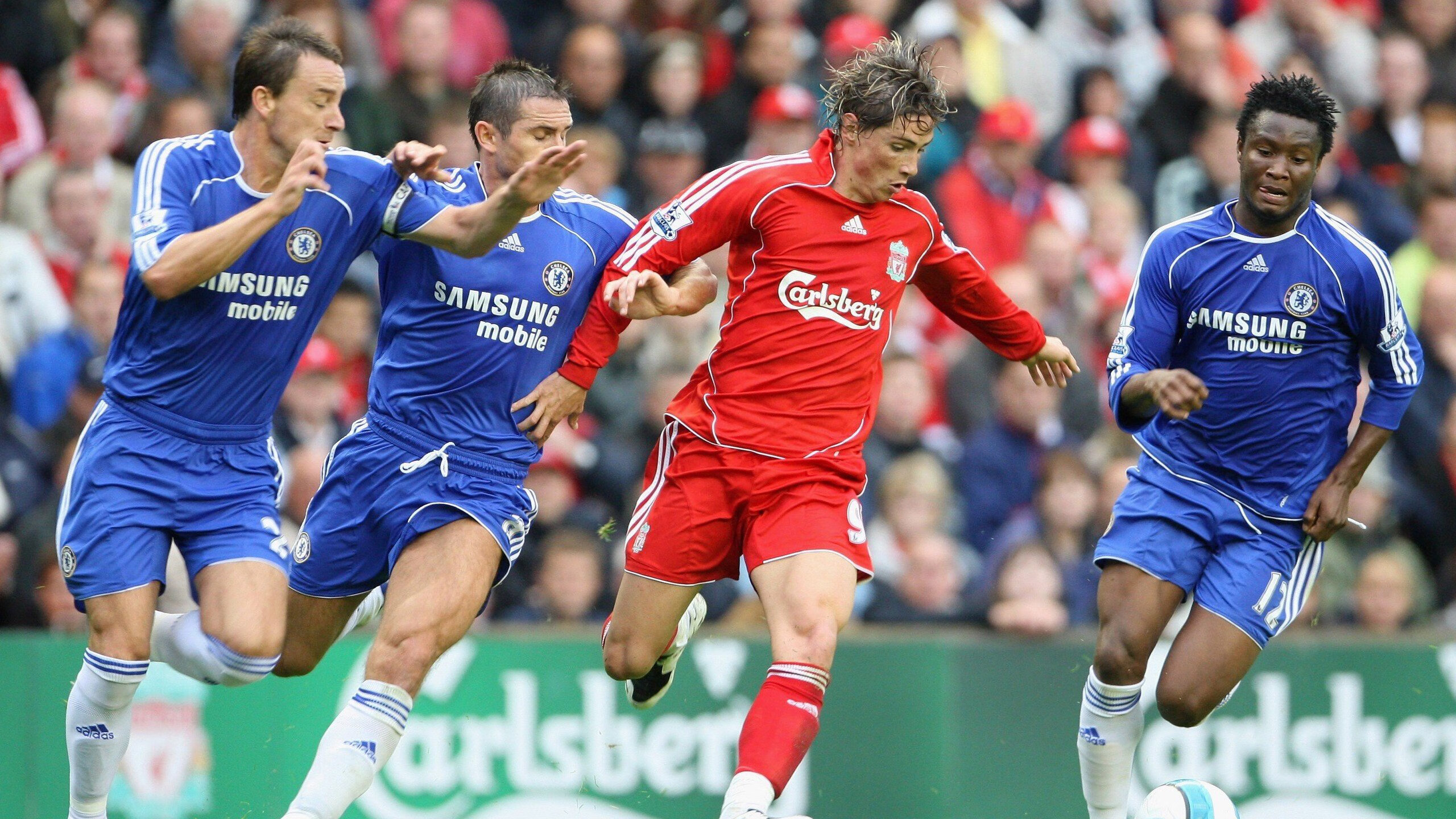 重磅转会!超级巨星与豪门签约,天价合同改写联赛格局